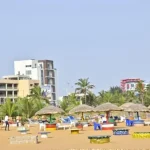 Tenanciers de bars à la plage Golfe 1 attendent un délai pour quitter