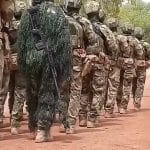 Formation commando pour cent soldats burkinabè et nigériens