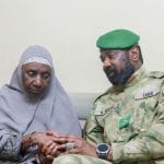 Visite d&rsquo;Assimi Goïta à l&rsquo;hôpital de Kati après l&rsquo;attaque du 25 avril