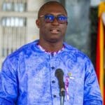 Trois agents publics révoqués pour faux diplômes au Burkina Faso