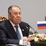 Lavrov répond à Macron sur les accusations de colonialisme russe