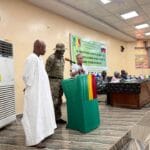 Un membre de l&rsquo;Africa Corps russe intervient à une conférence à Bamako