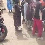 Enfants maliens et soldats russes : une rencontre au Sahel
