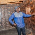 Le ministre de la Culture en visite à la cour royale de Tiébélé