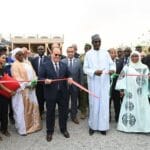 Chefs de gouvernement algérien et nigérien inaugurent une centrale de 40 MW