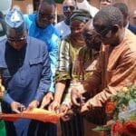 Burkina Faso : deux super enseignants reçoivent leurs villas à Ouagadougou