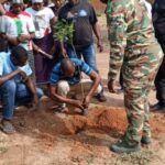 Samorogouan : Des bacheliers plantent des arbres pour leur réussite