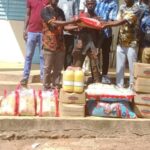 Koloko : don de vivres des habitants aux VDP