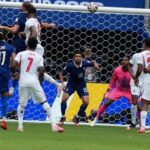 Angleterre remporte le bronze face à la France (6-4)