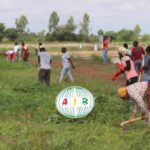 Personnel de l&rsquo;Agropole assainit le centre piscicole de Bagré