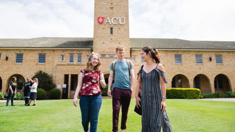 Bourse de Recherche Doctorat et Master – ACU 2026-2027