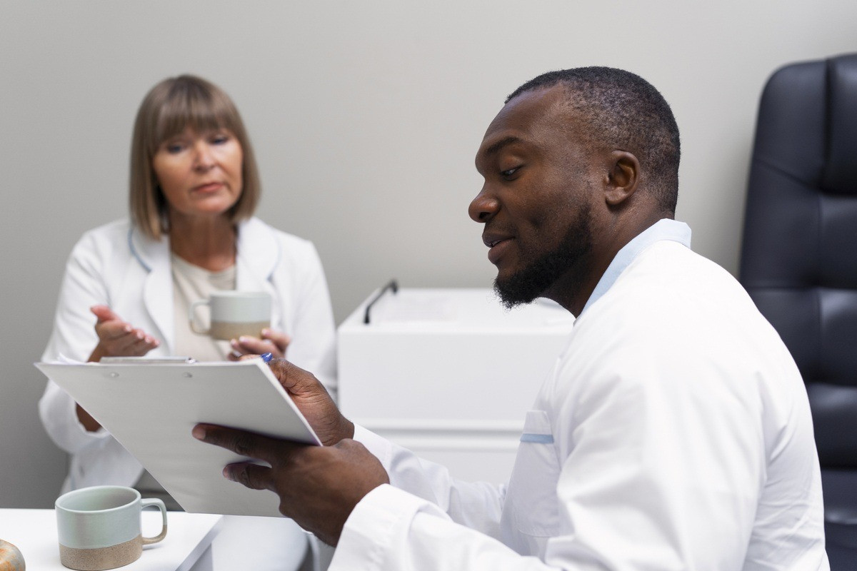 Bourse de doctorat PhD en santé communautaire OOAS – 26 octobre 2026
