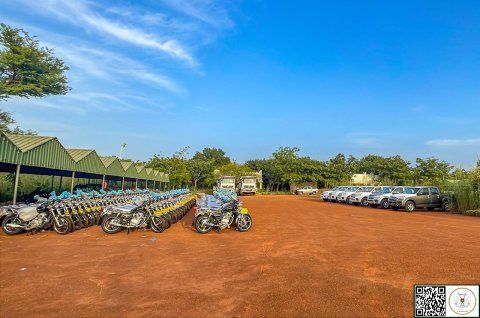 Burkina : la Présidence reçoit des véhicules et des motos