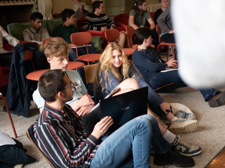 LASR Labs Winter 2027 : Recherche Sécurité IA à Londres – 23 octobre 2026