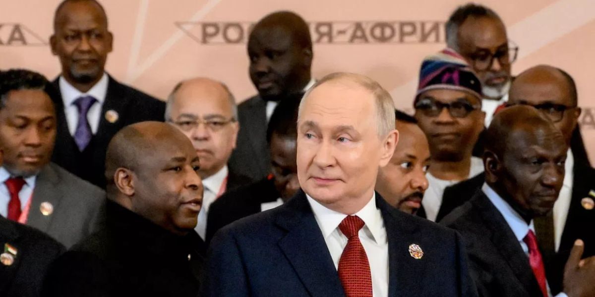Moscou accroit son poids politique en Afrique malgre des fonds reduits