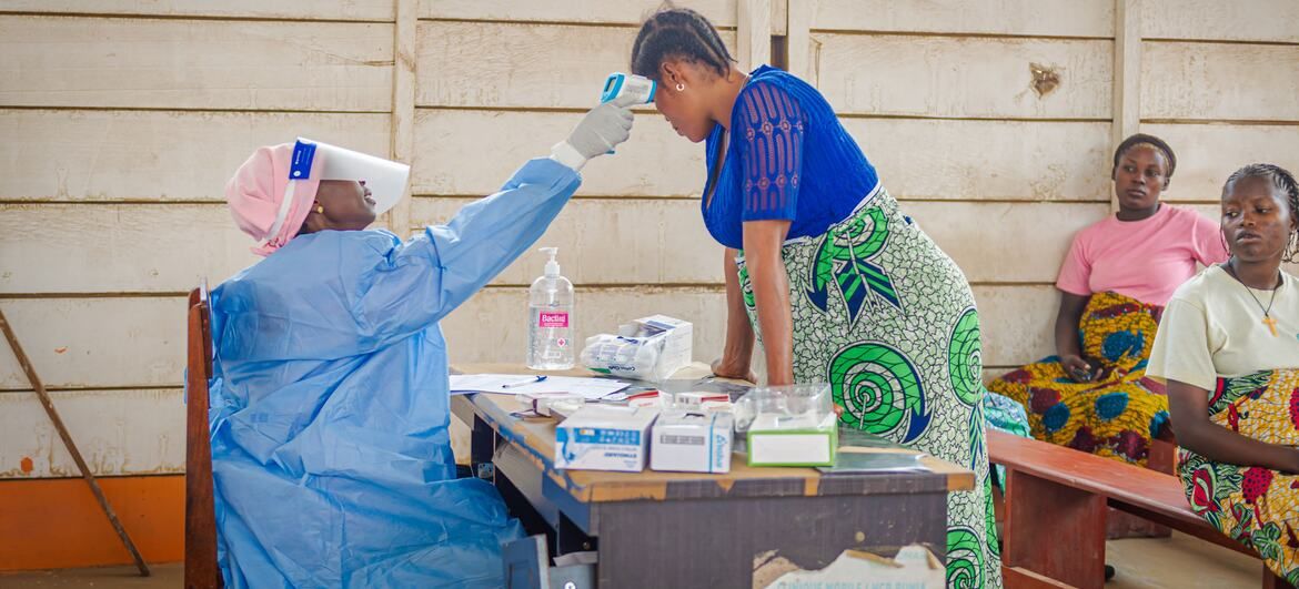 Essai clinique contre Ebola en RDC: premier participant vaccine