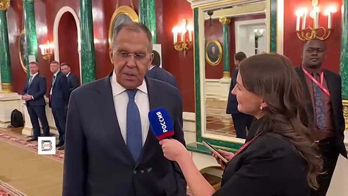 Serguei Lavrov commente sa comparaison avec un homologue malien