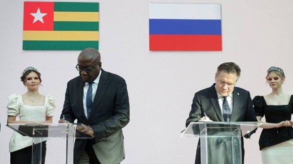 Le Togo et Rosatom signent un accord sur le nucleaire civil